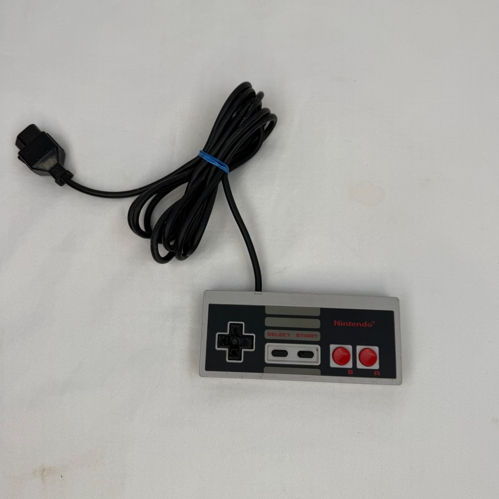 Nintendo NES Controller Model NES-004 Original OEM Wired Gamepad UNTESTED